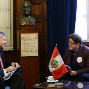  Congresista Lourdes Alcorta presidenta de la Liga Parlamentaria de Amistad Perú-Turquía,  sostiene una reunión protocolar con el embajador turco Ferda Akkerman.