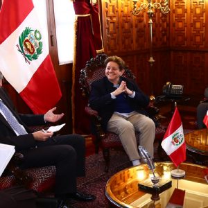  Congresista Lourdes Alcorta presidenta de la Liga Parlamentaria de Amistad Perú-Turquía,  sostiene una reunión protocolar con el embajador turco Ferda Akkerman. 